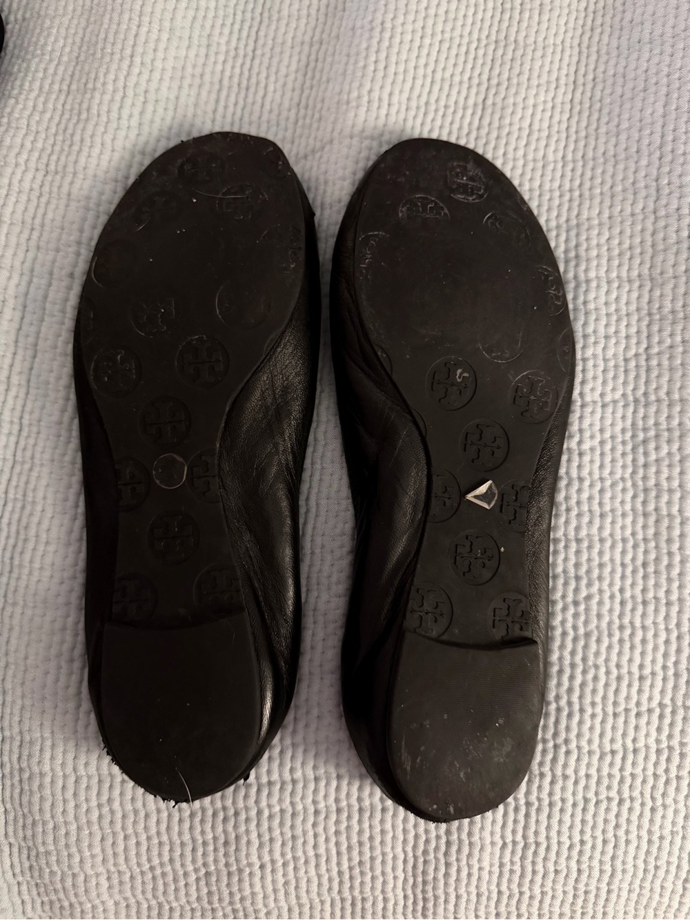 Tory Burch Black Leather Ballet Flats with Gold Logo Medallion - Picture 3 of 3